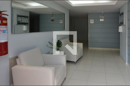 Apartamento para alugar com 211m², 3 quartos e 2 vagas Apartamento para alugar com 211m², 3 quartos e 2 vagasHall