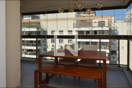 Varanda de apartamento para alugar com 3 quartos, 211m² em Recreio dos Bandeirantes, Rio de Janeiro