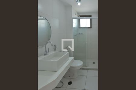 Apartamento para alugar com 211m², 3 quartos e 2 vagas Apartamento para alugar com 211m², 3 quartos e 2 vagasBanheiro da Suíte 2