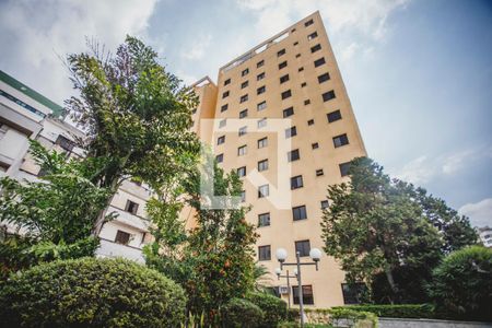 Apartamento à venda com 60m², 2 quartos e 1 vaga Apartamento à venda com 60m², 2 quartos e 1 vagaFachada