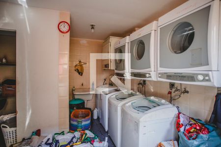 Apartamento à venda com 60m², 2 quartos e 1 vaga Apartamento à venda com 60m², 2 quartos e 1 vagaÁrea comum - Lavandeiria coletiva