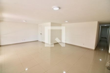 Sala de apartamento para alugar com 3 quartos, 200m² em Recreio dos Bandeirantes, Rio de Janeiro