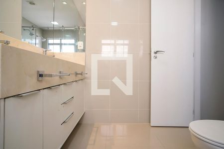 Apartamento para alugar com 179m², 4 quartos e 4 vagasBanheiro da Suíte 1