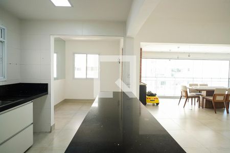 Apartamento para alugar com 179m², 4 quartos e 4 vagasCozinha
