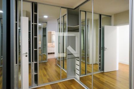 Apartamento para alugar com 179m², 4 quartos e 4 vagasCloset da suíte 1