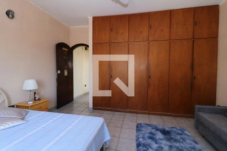 Casa à venda com 100m², 4 quartos e 2 vagasQuarto 1