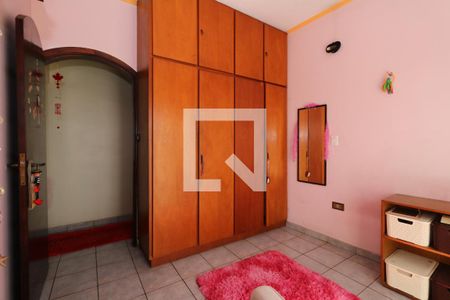 Casa à venda com 100m², 4 quartos e 2 vagasQuarto 3