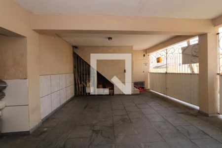 Casa à venda com 100m², 4 quartos e 2 vagasGaragem