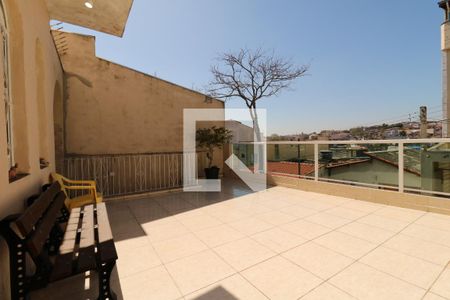 Casa à venda com 100m², 4 quartos e 2 vagasQuintal