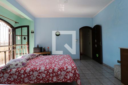 Casa à venda com 100m², 4 quartos e 2 vagasSuite