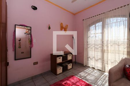 Casa à venda com 100m², 4 quartos e 2 vagasQuarto 3