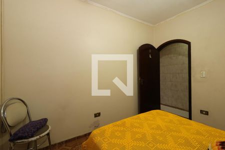 Casa à venda com 100m², 4 quartos e 2 vagasQuarto 2