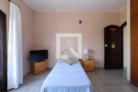 Casa à venda com 100m², 4 quartos e 2 vagasQuarto 1