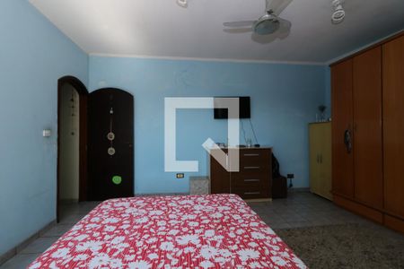 Casa à venda com 100m², 4 quartos e 2 vagasSuite