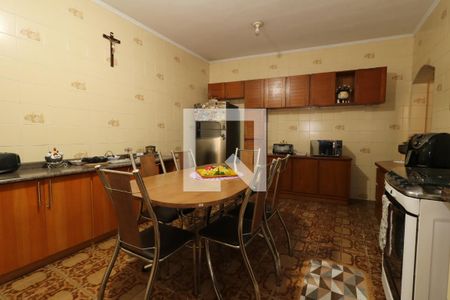 Casa à venda com 100m², 4 quartos e 2 vagasCozinha