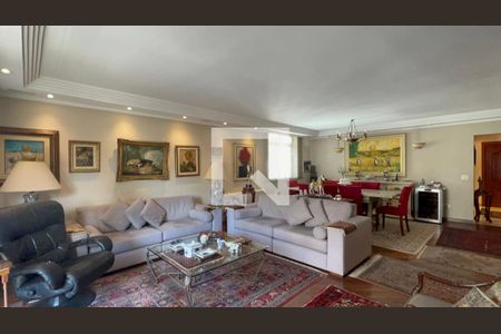 Sala de TV de apartamento à venda com 3 quartos, 222m² em Jardim Paulista, São Paulo