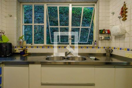 Casa à venda com 250m², 4 quartos e 5 vagasCozinha