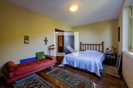 Casa à venda com 250m², 4 quartos e 5 vagasQuarto 2