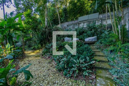 Casa à venda com 250m², 4 quartos e 5 vagasÁrea Externa