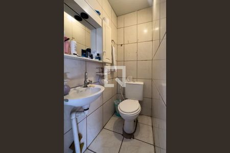 Lavabo de casa de condomínio à venda com 2 quartos, 72m² em Cavalhada, Porto Alegre