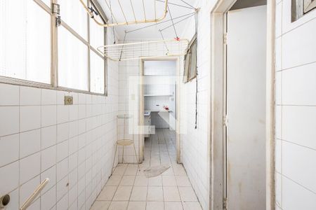 Apartamento à venda com 126m², 3 quartos e 1 vagaÁrea de Serviço