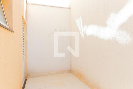 Apartamento para alugar com 55m², 2 quartos e 1 vaga Apartamento para alugar com 55m², 2 quartos e 1 vagaQuintal dos Quartos