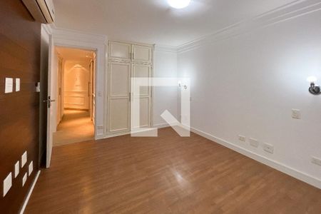 Apartamento à venda com 161m², 3 quartos e 3 vagasSuíte 3