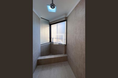 Apartamento à venda com 161m², 3 quartos e 3 vagasBanheiro da Suíte 1