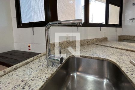 Apartamento à venda com 161m², 3 quartos e 3 vagasCozinha