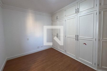 Apartamento à venda com 161m², 3 quartos e 3 vagasSuíte 2