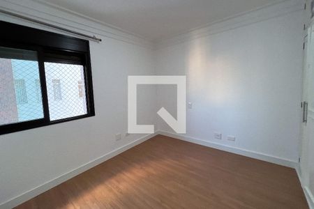 Apartamento à venda com 161m², 3 quartos e 3 vagasSuíte 2