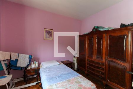 Casa à venda com 180m², 2 quartos e 2 vagas Casa à venda com 180m², 2 quartos e 2 vagasQuarto 2