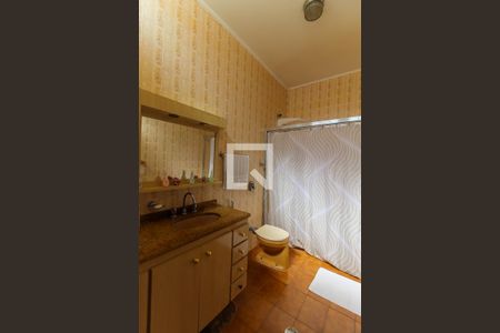 Casa à venda com 180m², 2 quartos e 2 vagasBanheiro