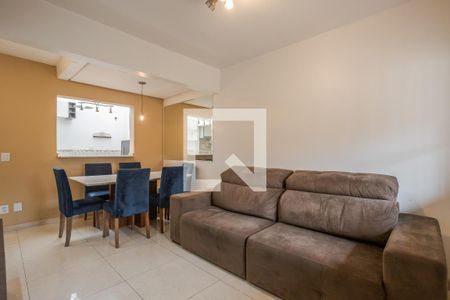 Sala de casa para alugar com 3 quartos, 110m² em Morro Santana, Porto Alegre