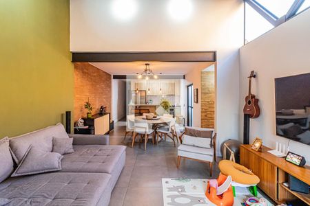 Casa à venda com 2 quartos, 120m² em Vila Sonia, São Paulo