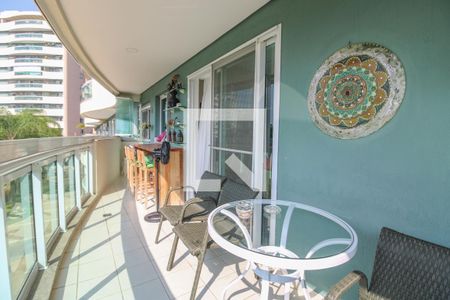 Varanda de apartamento à venda com 3 quartos, 113m² em Barra da Tijuca, Rio de Janeiro