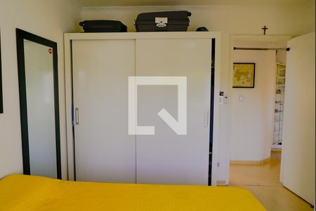 Quarto de apartamento à venda com 1 quarto, 54m² em Jardim da Glória, São Paulo