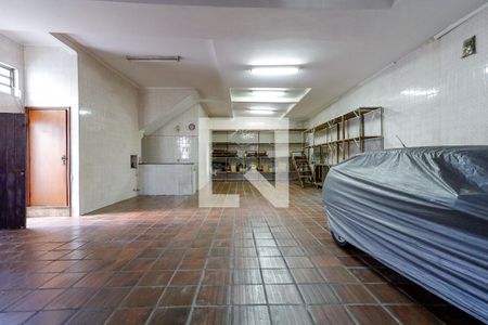 Casa à venda com 340m², 3 quartos e 6 vagasGaragem