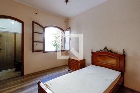 Casa à venda com 340m², 3 quartos e 6 vagasSuíte 2