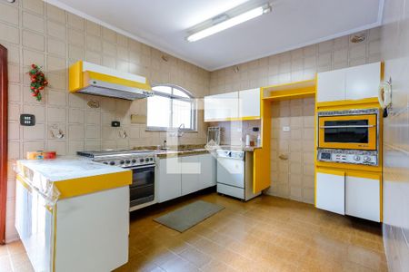 Casa à venda com 340m², 3 quartos e 6 vagasCozinha