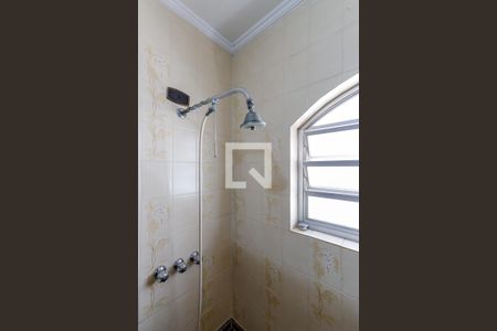 Casa à venda com 340m², 3 quartos e 6 vagasBanheiro da Suíte 1