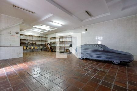 Casa à venda com 340m², 3 quartos e 6 vagasGaragem