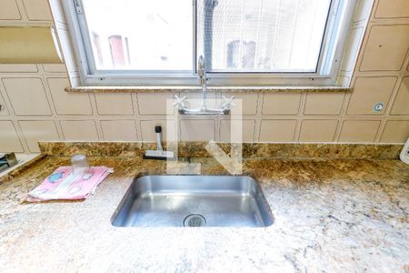 Casa à venda com 340m², 3 quartos e 6 vagasCozinha