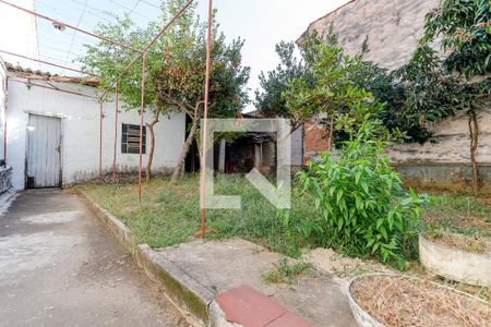 Casa à venda com 340m², 3 quartos e 6 vagasQuintal