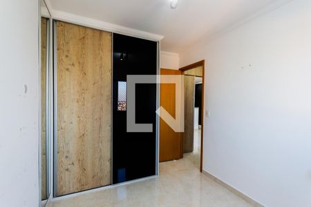 Quarto 1 de apartamento para alugar com 2 quartos, 51m² em Utinga, Santo André