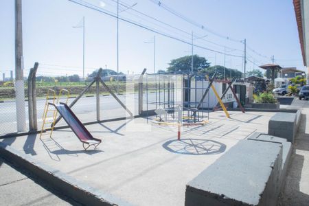 Apartamento para alugar com 48m², 2 quartos e 1 vaga Apartamento para alugar com 48m², 2 quartos e 1 vagaÁrea comum - Playground