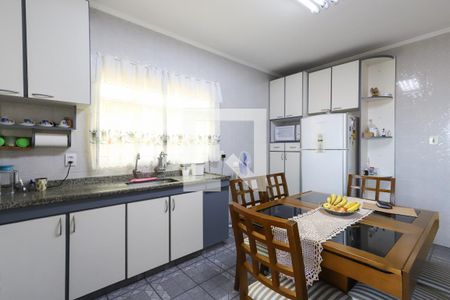 Casa à venda com 173m², 3 quartos e 4 vagasCozinha