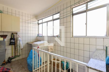 Casa à venda com 173m², 3 quartos e 4 vagasLavanderia