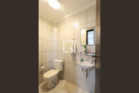 Casa à venda com 173m², 3 quartos e 4 vagasBanheiro