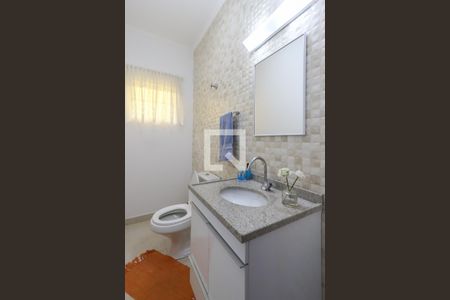 Lavabo de casa à venda com 3 quartos, 173m² em Jardim Vila Formosa, São Paulo
